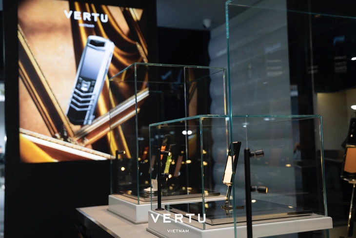 Vertu - Ảnh 2.