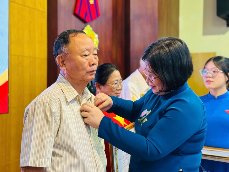 Nguyễn Văn Đua - Ảnh 4.