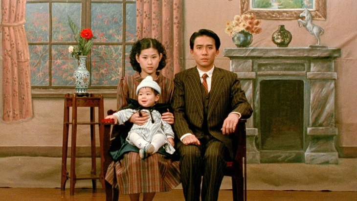 Bên trong vỏ kén vàng - Ảnh 4.