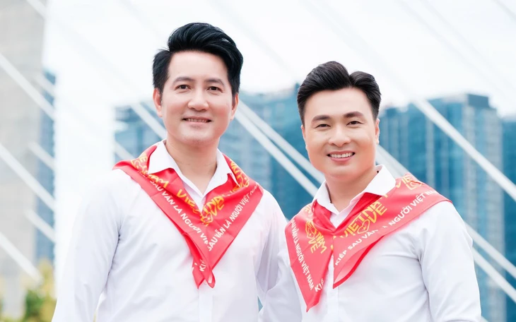 Một Anh hùng lao động làm MV có 1.000 diễn viên tham gia, mừng Quốc khánh - Ảnh 4.