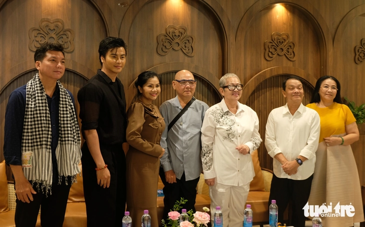 Tú Sương vào vai kép, đóng cặp cùng Quế Trân trong Bức ngôn đồ Đại Việt - Ảnh 3. Tú Sương - Ảnh 3.