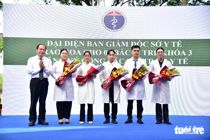 bác sĩ - Ảnh 3.