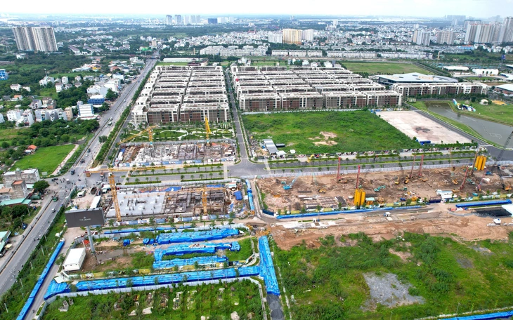 TP.HCM 9 tháng đầu năm 2025 cấp 18.467 giấy phép xây dựng, thí điểm miễn giấy phép nhà dưới 7 tầng - Ảnh 3.