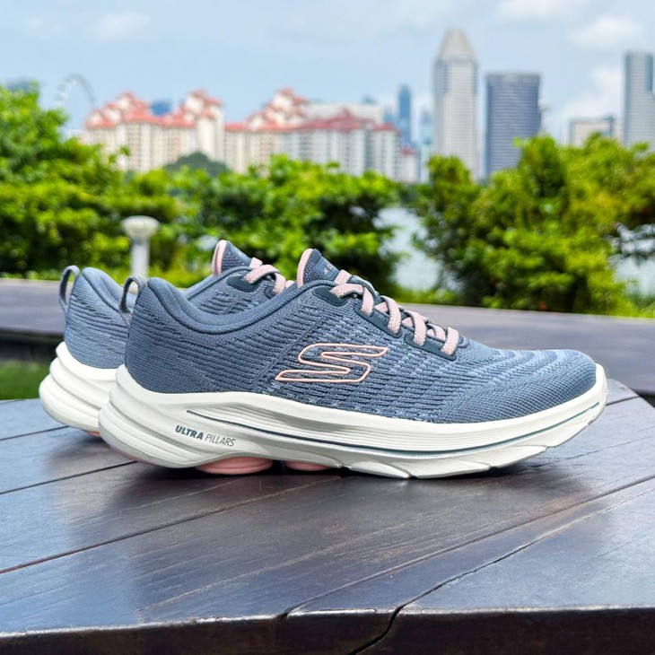 Skechers GOWalk 8 - Ảnh 2.