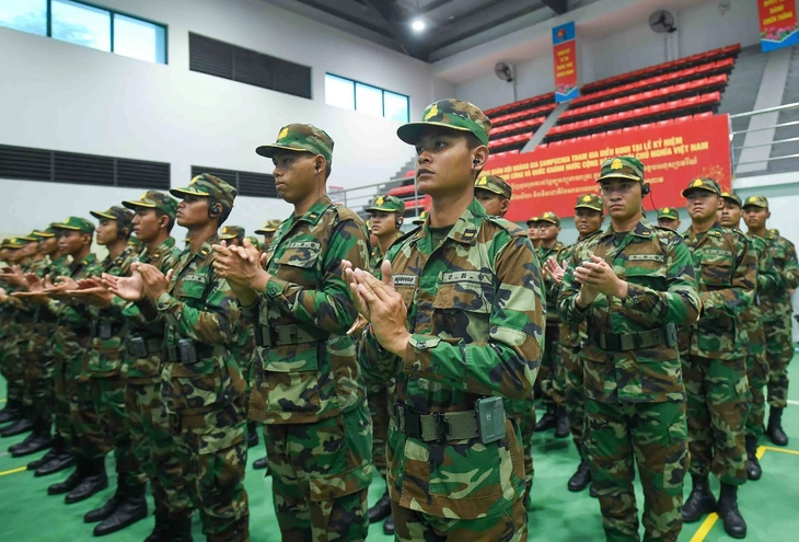 diễu binh - Ảnh 5.