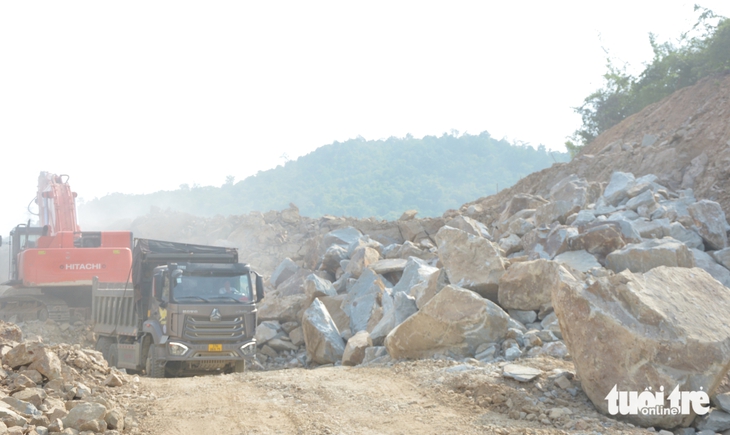 Quốc lộ 28B nối biển và hoa của Lâm Đồng có kịp hoàn thành tiến độ?- Ảnh 3. Quốc lộ 28B nối biển và hoa của Lâm Đồng có kịp hoàn thành tiến độ?- Ảnh 3.