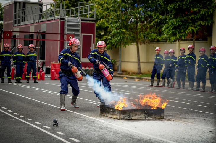 'Đây là Chiến sĩ quả cảm, không phải chương trình hài!' - Ảnh 3. 'Đây là Chiến sĩ quả cảm, không phải chương trình hài!' - Ảnh 3.