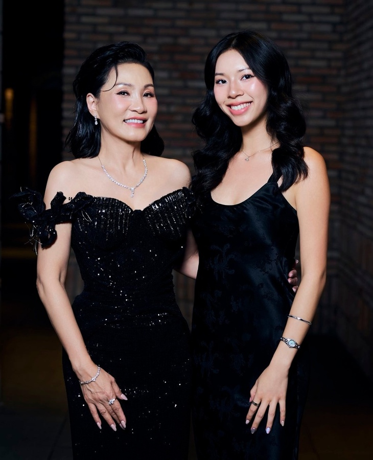 Hồng Đào: Người mẹ yêu thương, cấm đoán và dằn vặt của điện ảnh Việt - Ảnh 3. Hồng Đào - Ảnh 2.