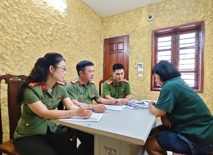 diễu binh - Ảnh 1.