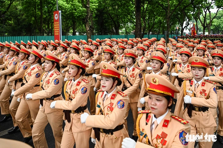 - Ảnh 9. diễu binh - Ảnh 33.