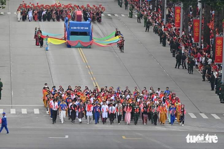 diễu binh - Ảnh 36.