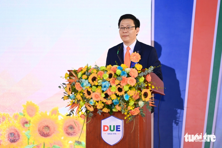 Trường đại học Kinh tế - Đại học Đà Nẵng: 50 năm đào tạo nhân lực chất lượng cao - Ảnh 1.