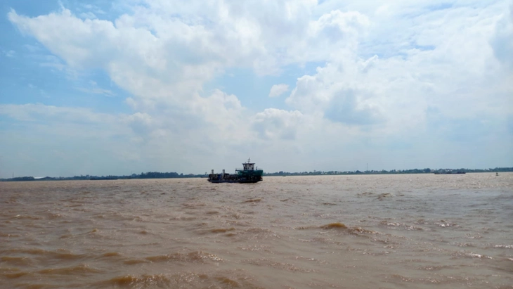 Về phương Nam không chỉ ngắm con sông dài... - Ảnh 1.