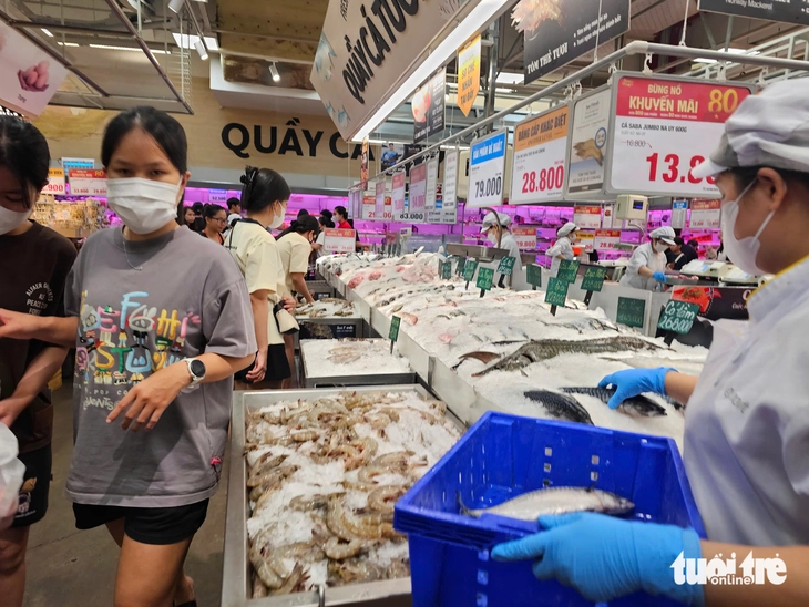 mua sắm - Ảnh 3.