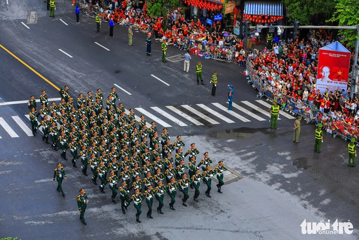 diễu binh - Ảnh 13.
