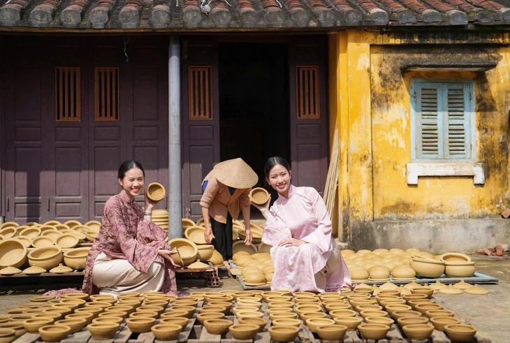 Đà Nẵng mở bến tàu du lịch vào làng gốm 500 năm tuổi 'ăn khách' nhất các làng nghề - Ảnh 1.