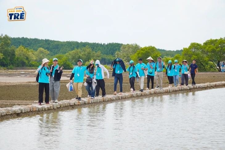 văn học trẻ - Ảnh 6.
