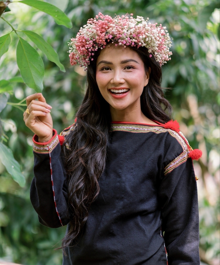 Kênh thông tin tin cậy, nhân văn - Ảnh 2. Tuổi Trẻ - Ảnh 4.