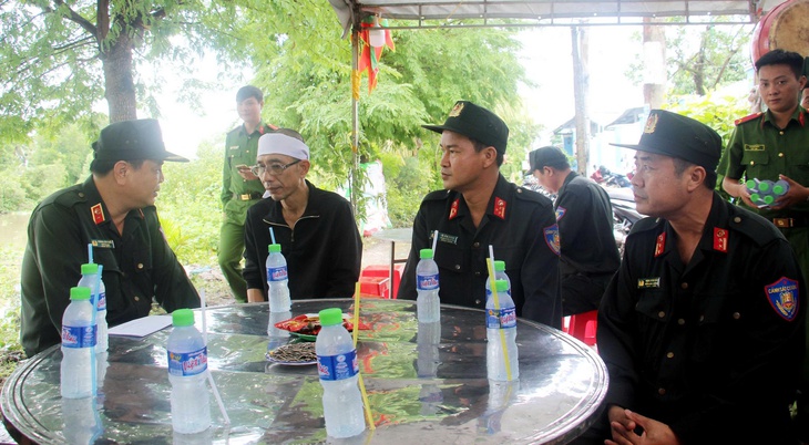 Nam chiến sĩ mất mẹ khi đang làm nhiệm vụ diễu binh: 'Nén đau thương để làm tròn lời mẹ dặn' - Ảnh 3.