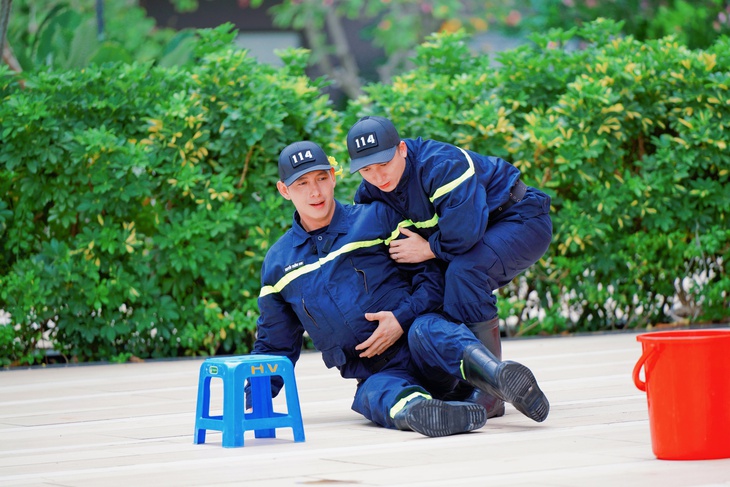 Chiến sĩ quả cảm - Ảnh 4.