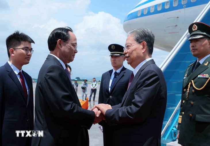 Ông Triệu Lạc Tế đến Hà Nội, bắt đầu thăm Việt Nam và dự kỷ niệm 2-9 - Ảnh 2.