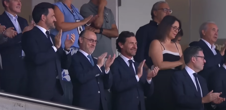 Màn ra mắt tân binh có một không hai của FC Porto - Ảnh 3.