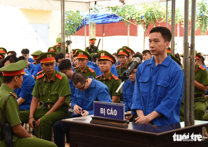 đòi nợ - Ảnh 1.