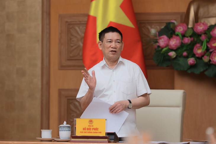 Dự báo kịch bản lạm phát cuối năm, Phó thủ tướng lưu ý đặc biệt với hàng thiết yếu - Ảnh 1.