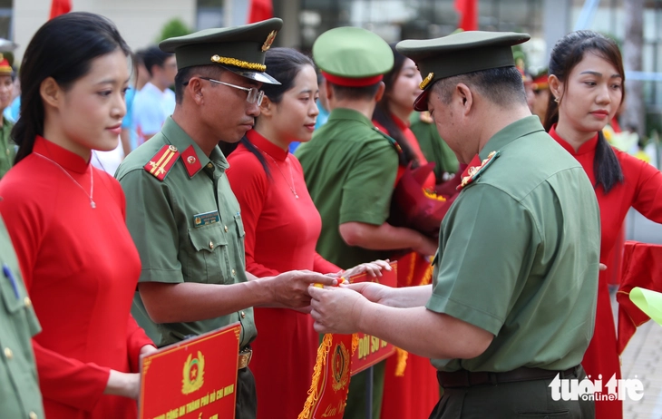 Sôi nổi hội thao Công an TP.HCM chào mừng kỷ niệm 80 năm Ngày truyền thống Công an nhân dân - Ảnh 1.