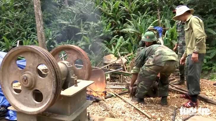 hầm vàng - Ảnh 2.