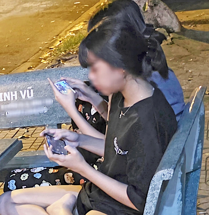 điện thoại - Ảnh 1.