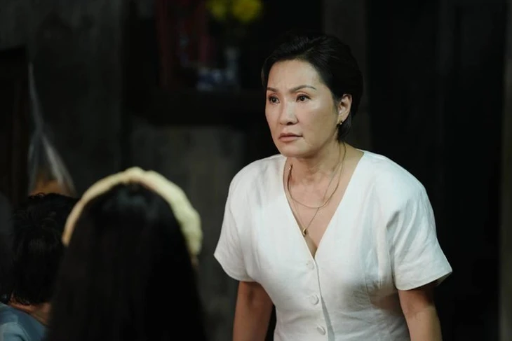 Hồng Đào chọn viện dưỡng lão, Quang Minh sống ra sao bên bạn gái kém 37 tuổi? - Ảnh 2.
