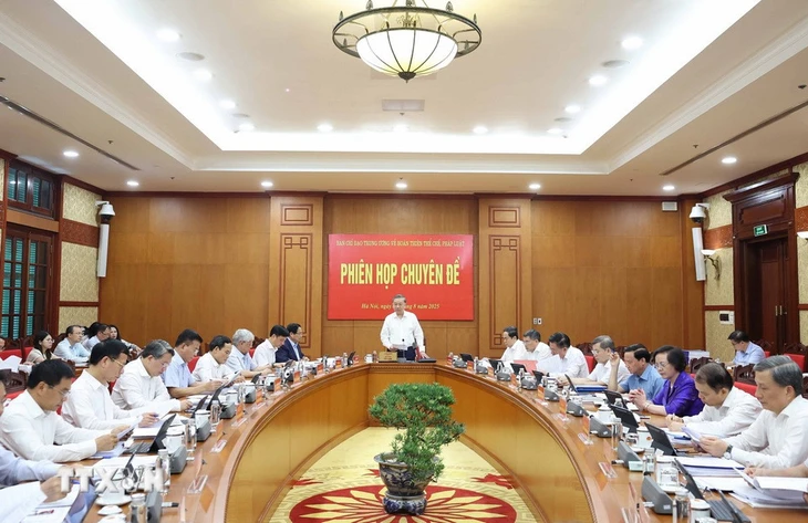 Tổng Bí thư - Ảnh 2.