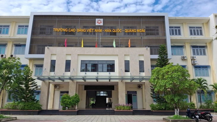 giảng viên - Ảnh 2.