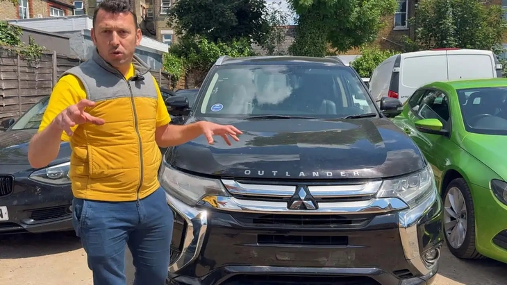 Mitsubishi Outlander - Ảnh 1.