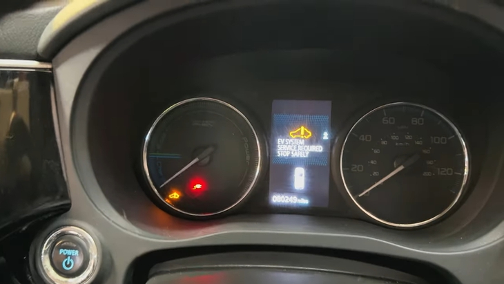 Mitsubishi Outlander - Ảnh 3.