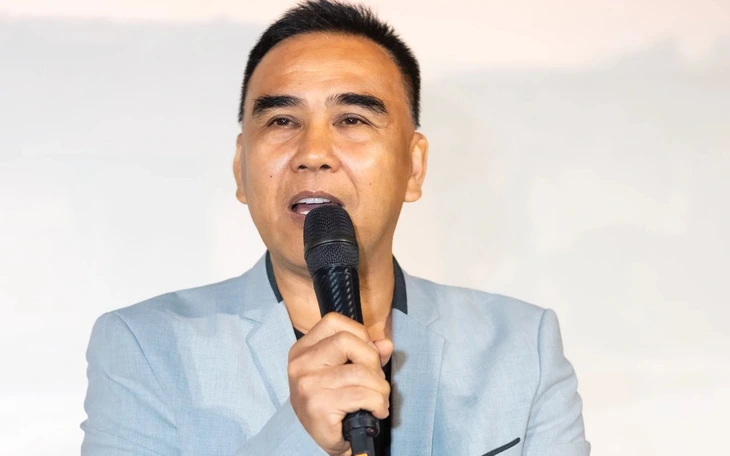 TikToker Phạm Thoại bị công an mời lên làm việc sau vụ 'tự nhận làm đại sứ nông sản' - Ảnh 2.
