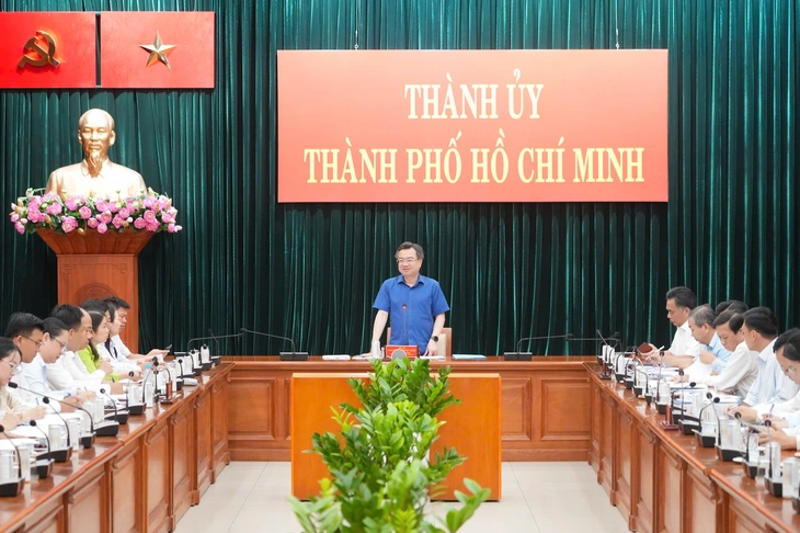 Ông Nguyễn Thanh Nghị: Phường Lái Thiêu và Tân Phước cần quan tâm quản lý trật tự đô thị - Ảnh 1.