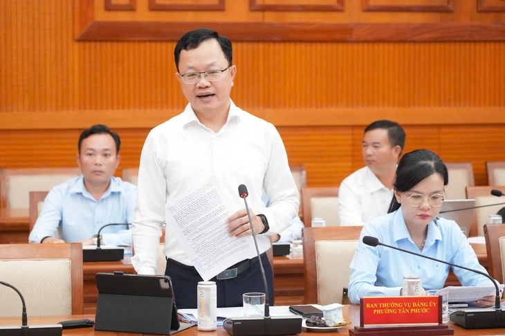 Ông Nguyễn Thanh Nghị: Phường Lái Thiêu và Tân Phước cần quan tâm quản lý trật tự đô thị - Ảnh 3.