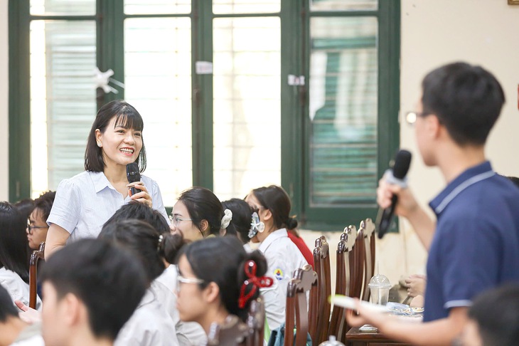 hiệu trưởng - Ảnh 2.
