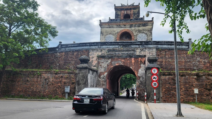 BIỂN BÁO - Ảnh 2.
