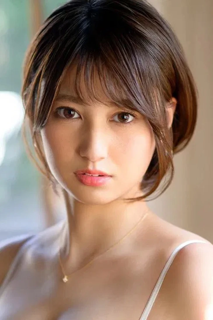 Honda Hitomi - Ảnh 1.
