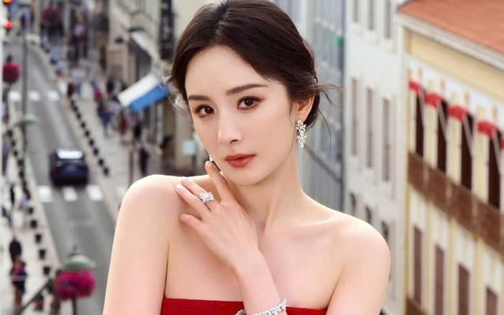 Mặt tối của làng giải trí Hoa ngữ phơi bày sau khi Triệu Lộ Tư nổi loạn - Ảnh 6.