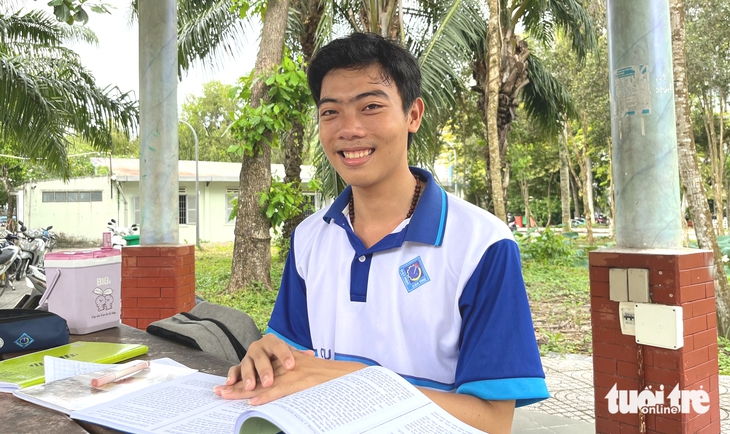Tiếp sức đến trường - Ảnh 1.