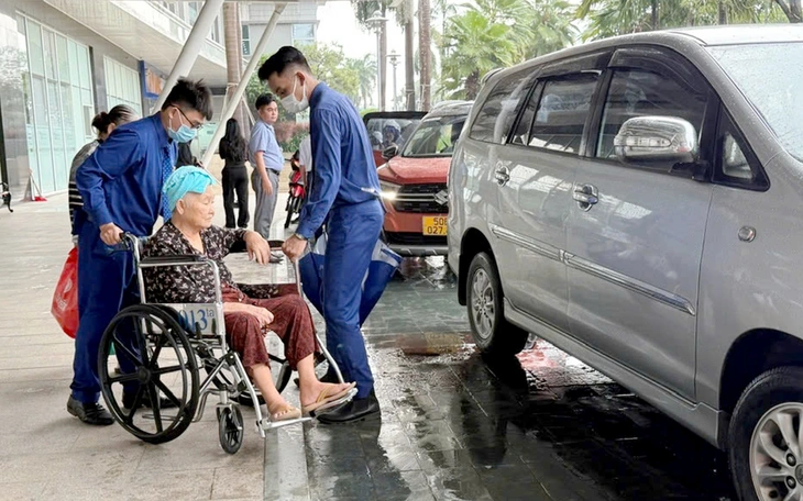 Bộ Tài chính thông tin mới về mức giảm trừ gia cảnh thuế thu nhập cá nhân  - Ảnh 3.