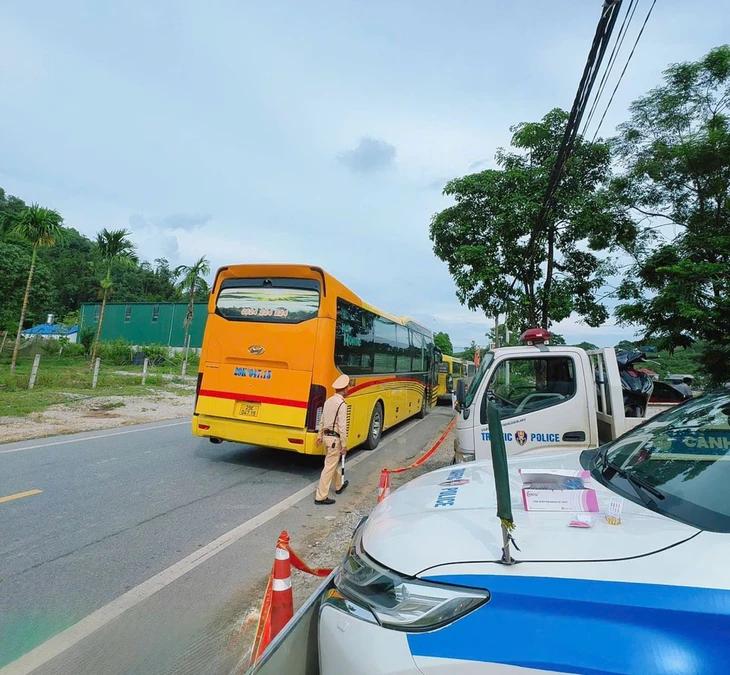 xe giường nằm - Ảnh 3.