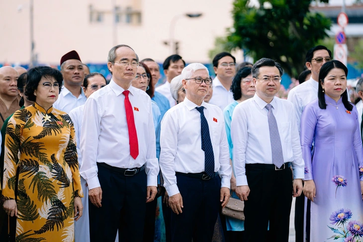 TP.HCM khai mạc triển lãm ảnh 'Vinh quang 80 năm Quốc hội Việt Nam' - Ảnh 2.