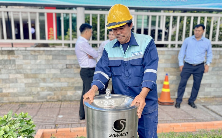 TP.HCM lập Ban soạn thảo quy chuẩn nước uống tại vòi công cộng - Ảnh 2.