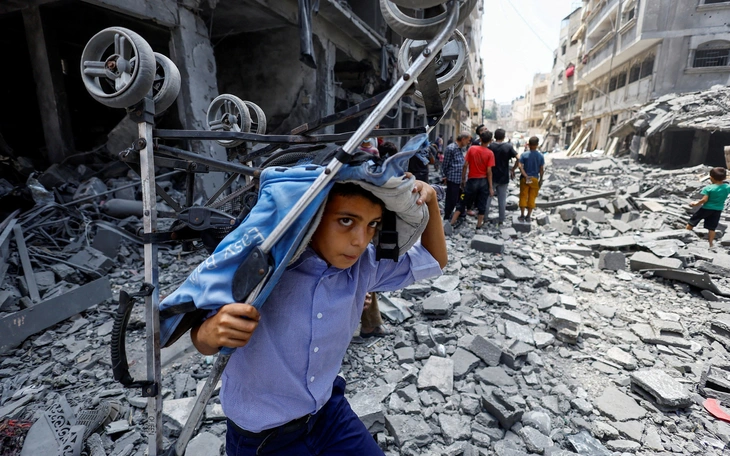 Ông Trump phạt Đại học California 1 tỉ USD vì biểu tình sinh viên về Gaza - Ảnh 3.