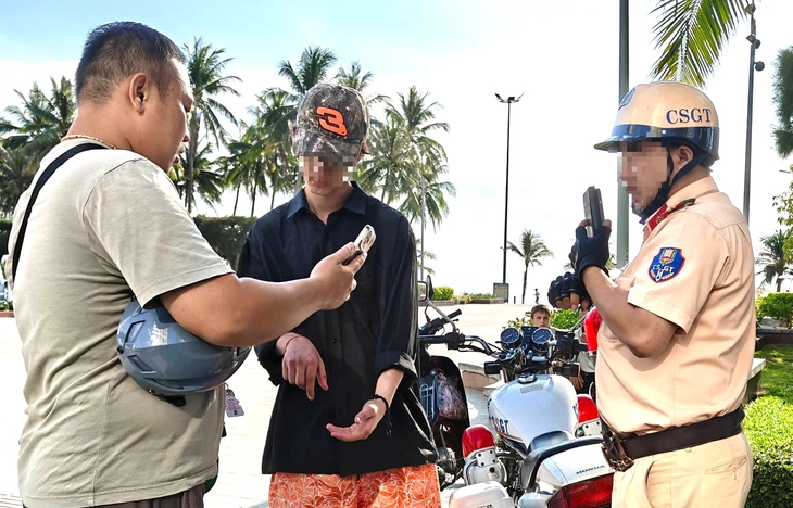 cảnh sát giao thông - Ảnh 1.